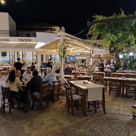 פיסורי Patriko Village Home מראה חיצוני תמונה
